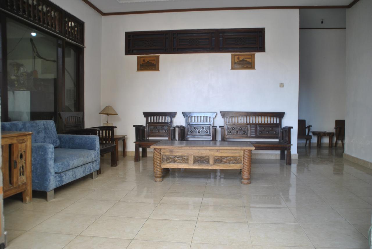 Budidin Homestay Canggu Eksteriør bilde